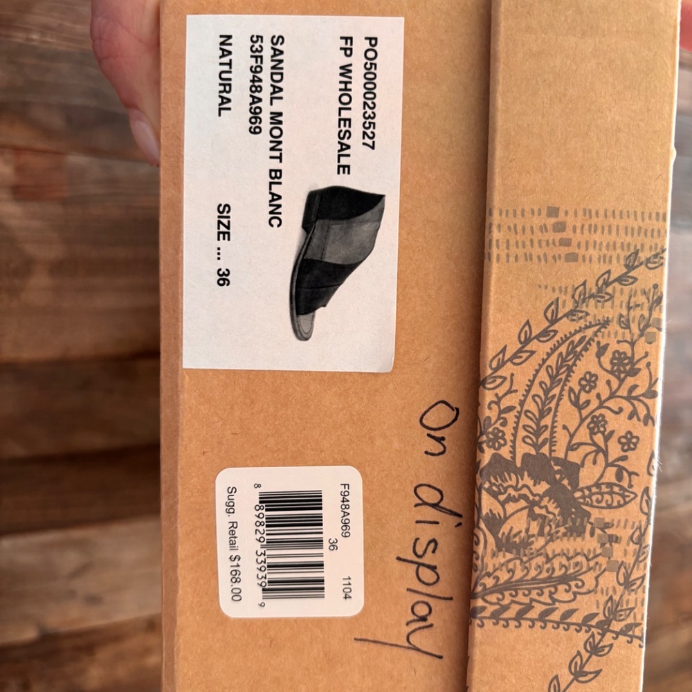 Free people sandals - Picture 2 of 5